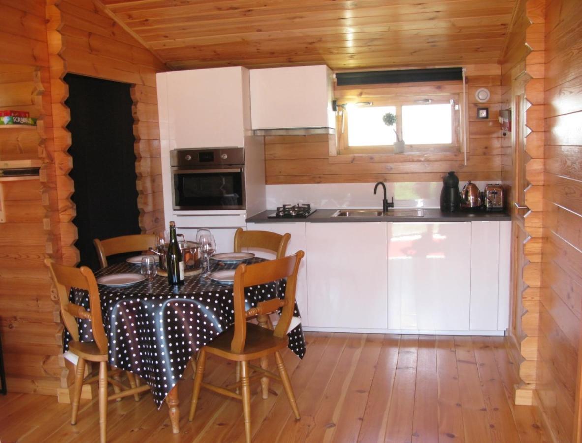 Bord De Mer, Chalet En Bois Avec Tandem Lion-sur-Mer Eksteriør billede
