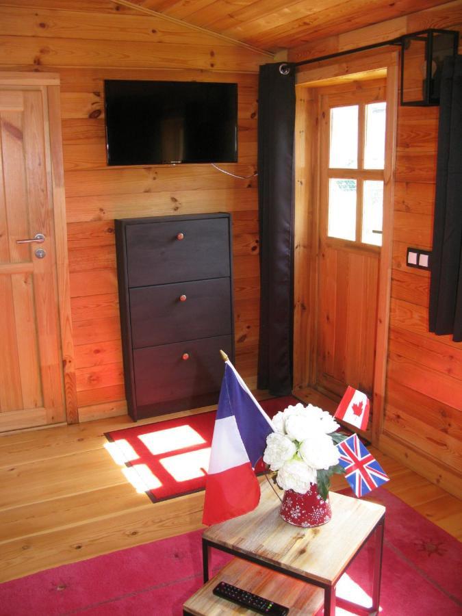 Bord De Mer, Chalet En Bois Avec Tandem Lion-sur-Mer Eksteriør billede